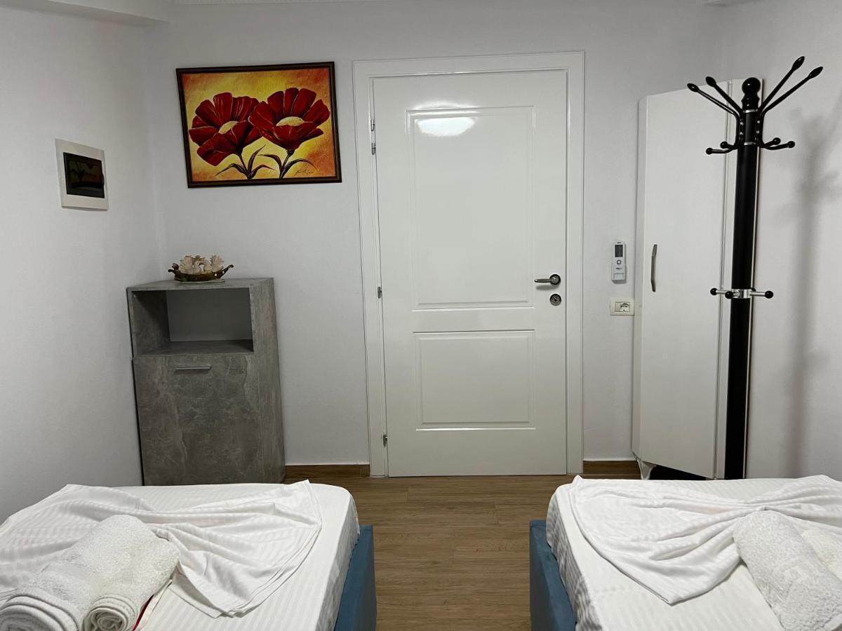Apartment Elbasan City Center 2 Екстер'єр фото